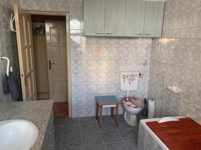 Apartamento Érd - Csendes, kényelmes családi ház Exterior foto