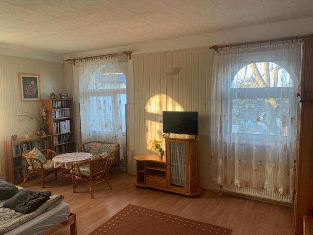 Apartamento Érd - Csendes, kényelmes családi ház Exterior foto